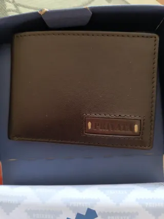 Cartera hombre Privata piel marrón.