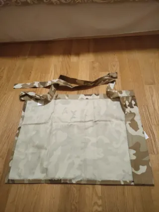 Delantal corto camuflaje