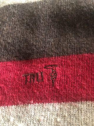 Maglione a righe marrone e giallo