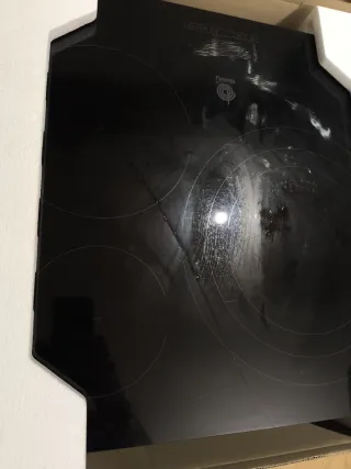 Placa Vitrocerámica Inducción Balay 3EB967FR rota