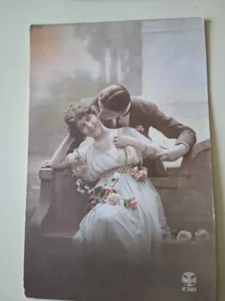 Postal Vintage Coche Anglia Mujer Madrid