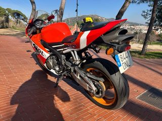 Moto  Honda Repsol cbr 600 rr limitada para el A2