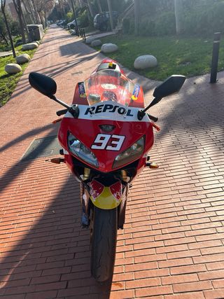 Moto  Honda Repsol cbr 600 rr limitada para el A2