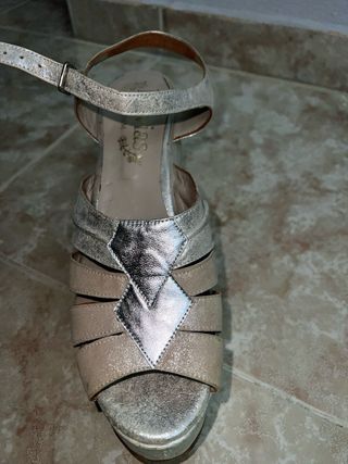 Sandalias Plataforma Tacón Plateado Talla 39