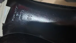 Zapatos negros tacón con lazo