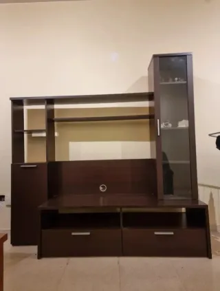 Mueble de salón TV madera y cristal