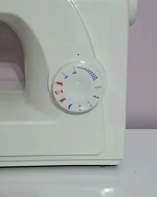 Máquina de coser Singer modelo 1507