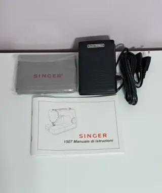 Máquina de coser Singer modelo 1507