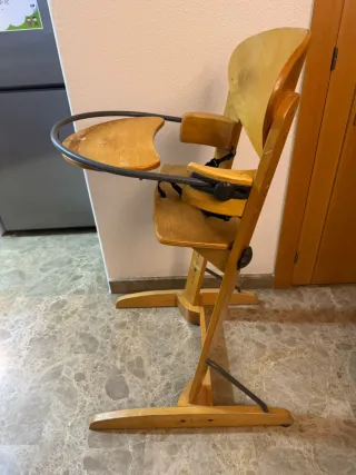 Trona de madera Bebe Confort Woodline