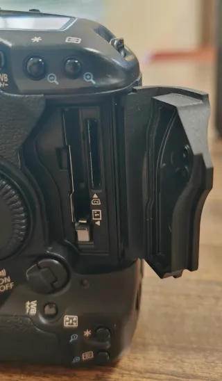 Canon EOS-1D Mark II N – Profesional, impecable