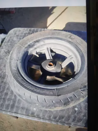 Rueda Trasera Kymco Super Dink 125