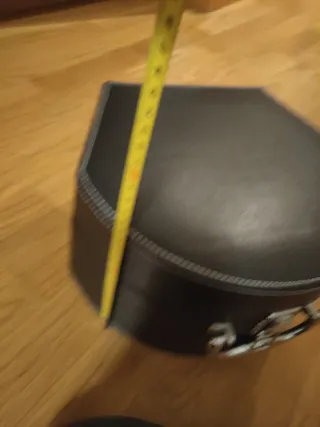 Maletín polipiel negro