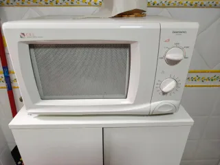 Microondas Daewoo CRS