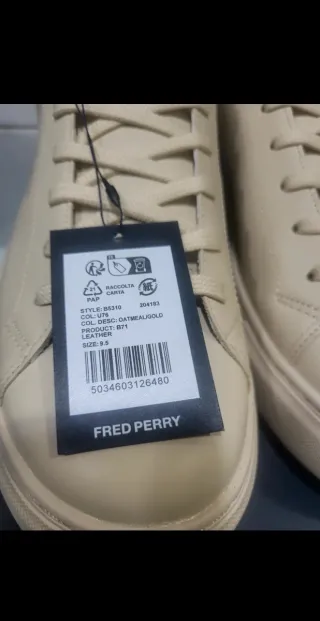 Fred Perry B71 Leather Beige Talla 44
