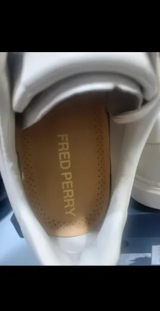 Fred Perry B71 Leather Beige Talla 44