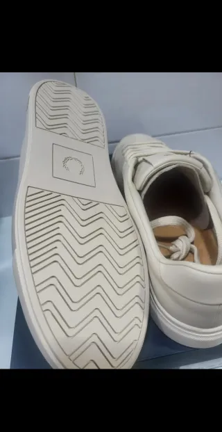 Fred Perry B71 Leather Beige Talla 44