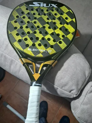Pala Pádel Siux Electra ST4