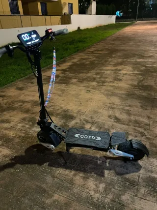 Patinete Eléctrico OOTD T10 Nuevo