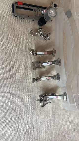 Máquina de coser BERNINA Virtuosa 153