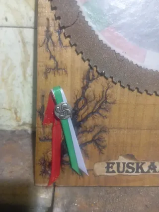 Adorno Lauburu Euskal Herria