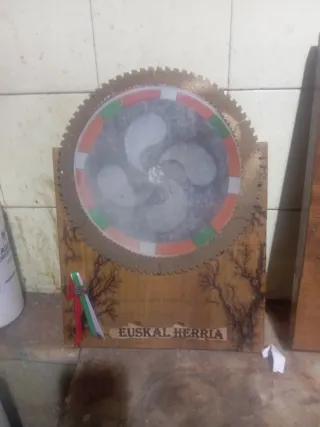 Adorno Lauburu Euskal Herria