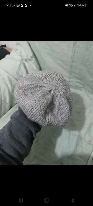 Cappello lana con visiera donna grigio