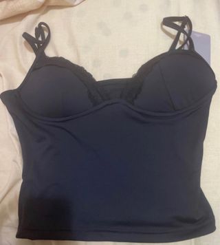 Top negro Missguided sin usar