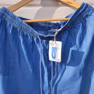 Pantalón azul talla XL