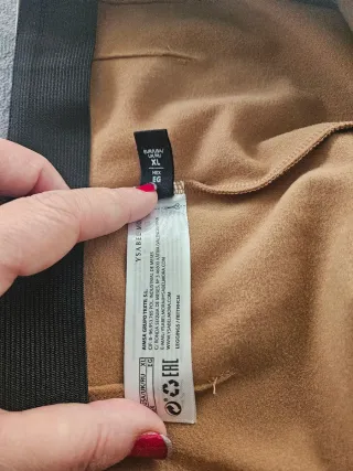 Pantalón pitillo marrón