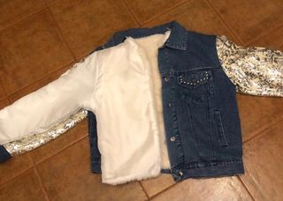 Cazadora vaquera oversize con lentejuelas