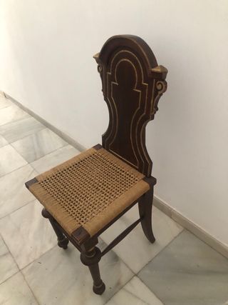 Silla antigua madera olivo asiento y respaldo