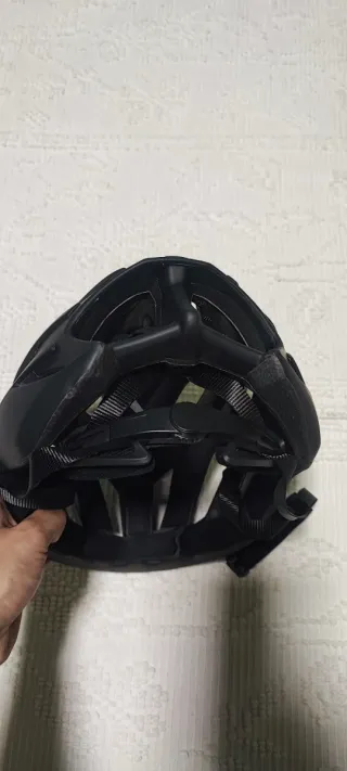 Capacete Ciclismo MET Preto