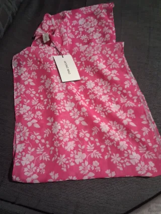 Pañuelo Antonio Miro Flores Rosa Blanco