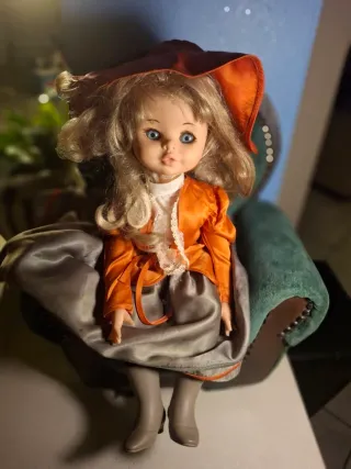 Bambola Damina Furga H.45 Gambe Snodate