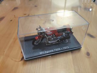 Maqueta Moto MV Agusta 750S 1973 1/24