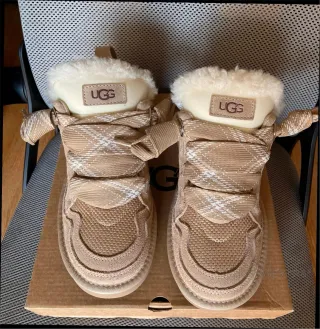 UGG Lowmel Sand Talla 38