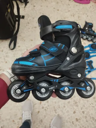Patines línea ajustables  niños, con protecciones