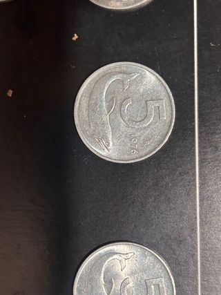 5 Lire Delfino con errore di conio