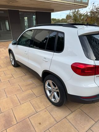 Volkswagen Tiguan 2015