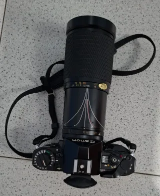 Cámara Canon A1 del año 1979 .