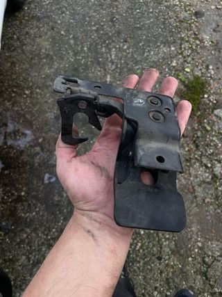 Cerradura Capó Audi A3 8p1 2010