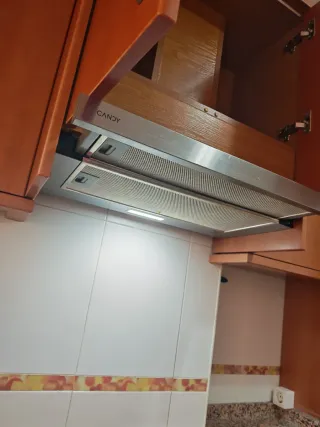 Cocina completa madera y mármol