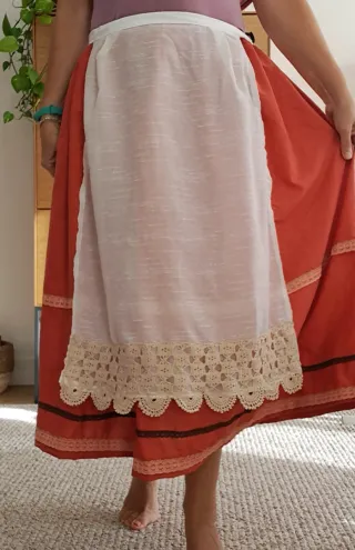 Falda 82cm, delantal y.pañoleta casera,regional