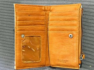 CARTERA MONEDERO STRADIVARIUS FLORES Y MARIPOSAS