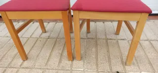 Pareja de sillas respaldo alto madera