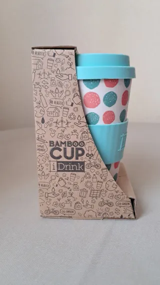 Taza de bambú para llevar