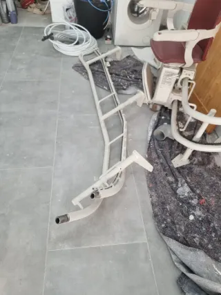 Silla salvaescaleras eléctrica