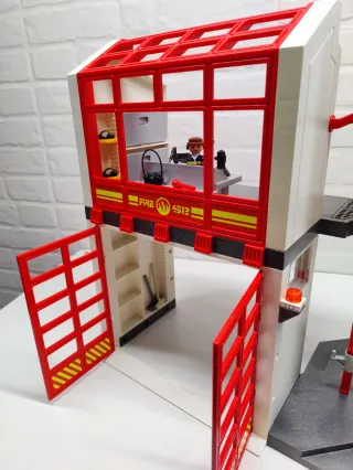 Playmobil Parque Bomberos Estación con Alarma