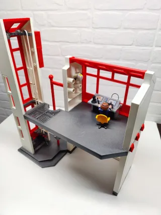 Playmobil Parque Bomberos Estación con Alarma