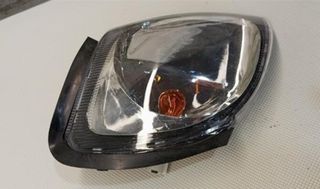 Nissan 46067 piloto 261300x000 26130 0x000 terrano